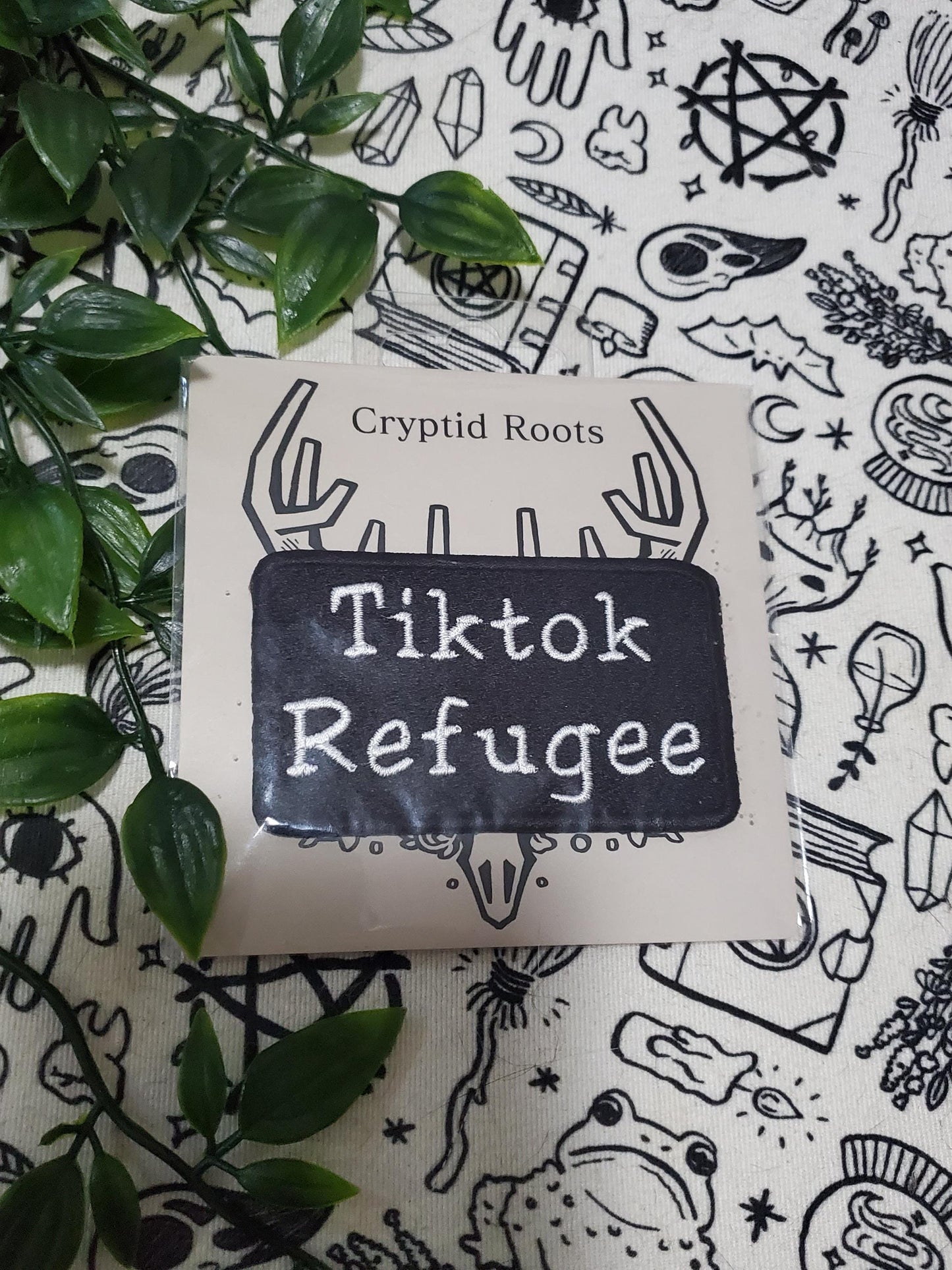 tiktok refugee patch, iron on embroidered patch