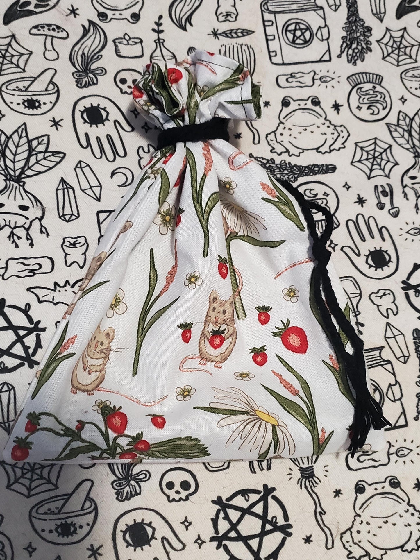 Strawberry mice pouch bag, drawstring bag