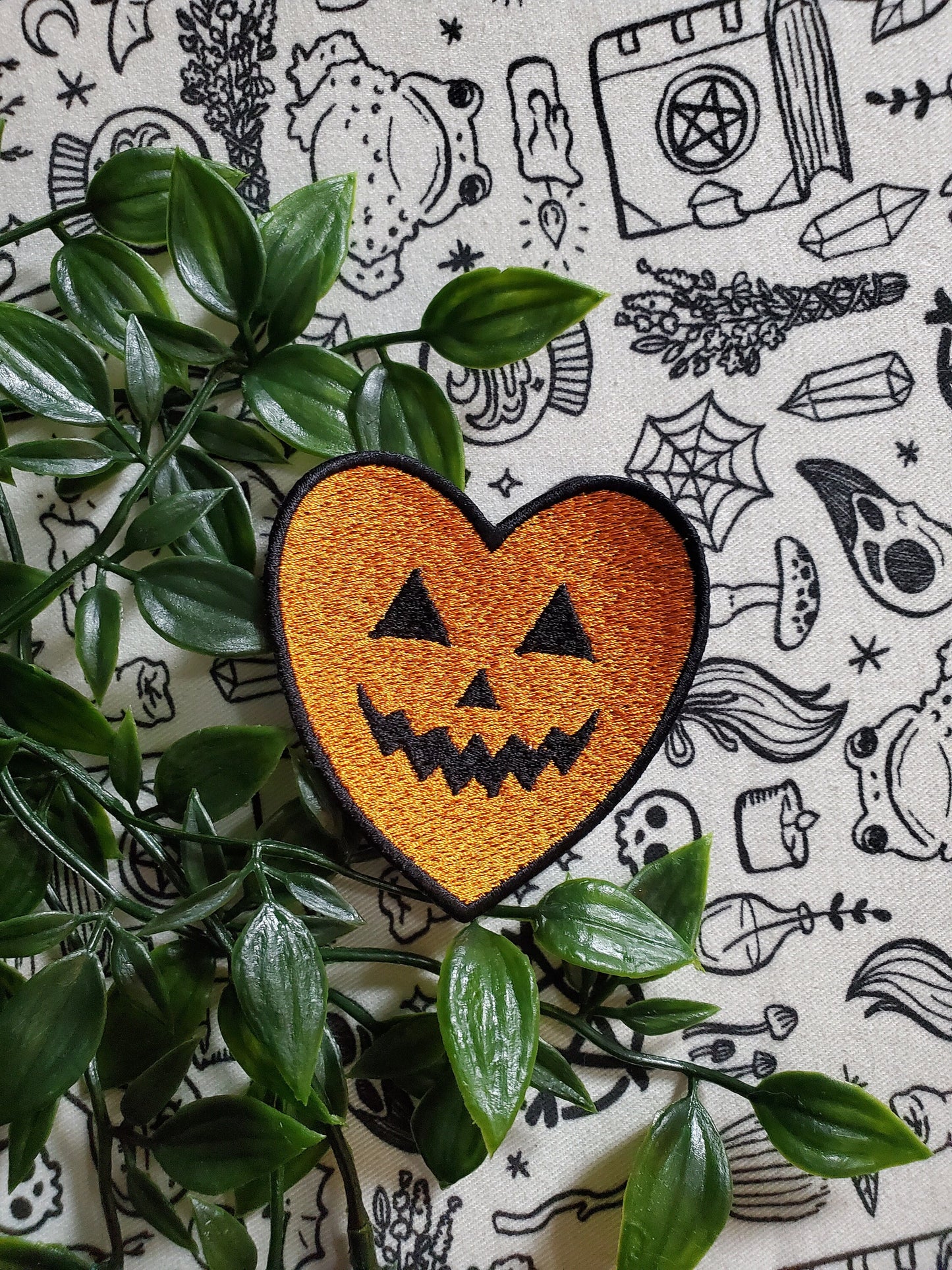 Jack o lantern pumpkin heart patch, iron on sew on patch