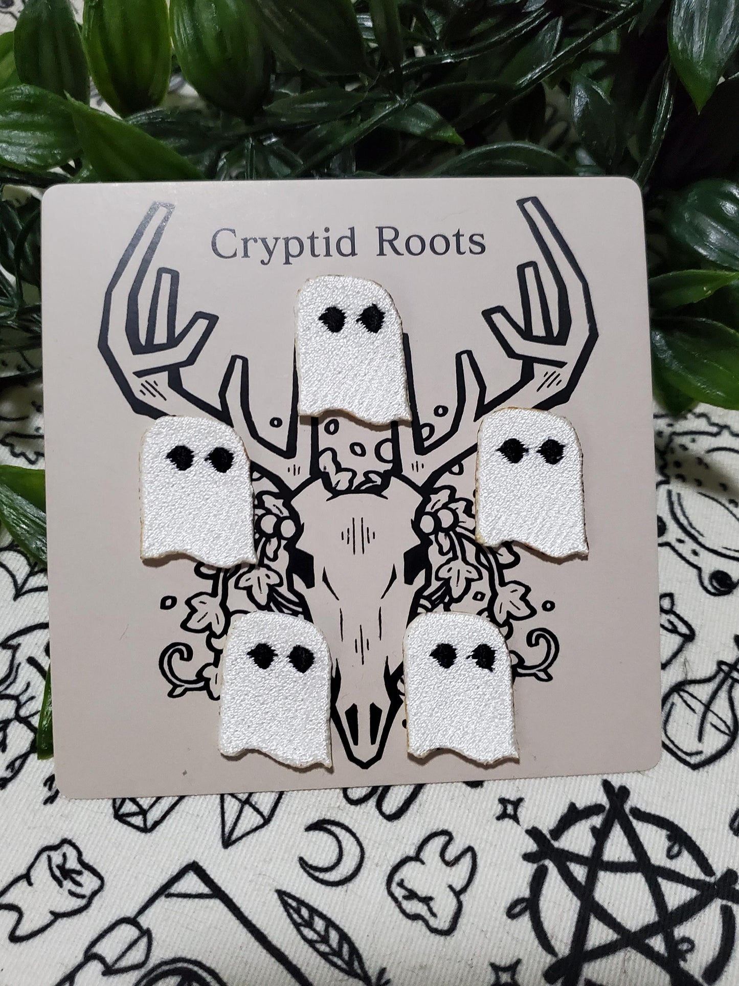 Set of 5 mini ghost patches, iron on sew on patches