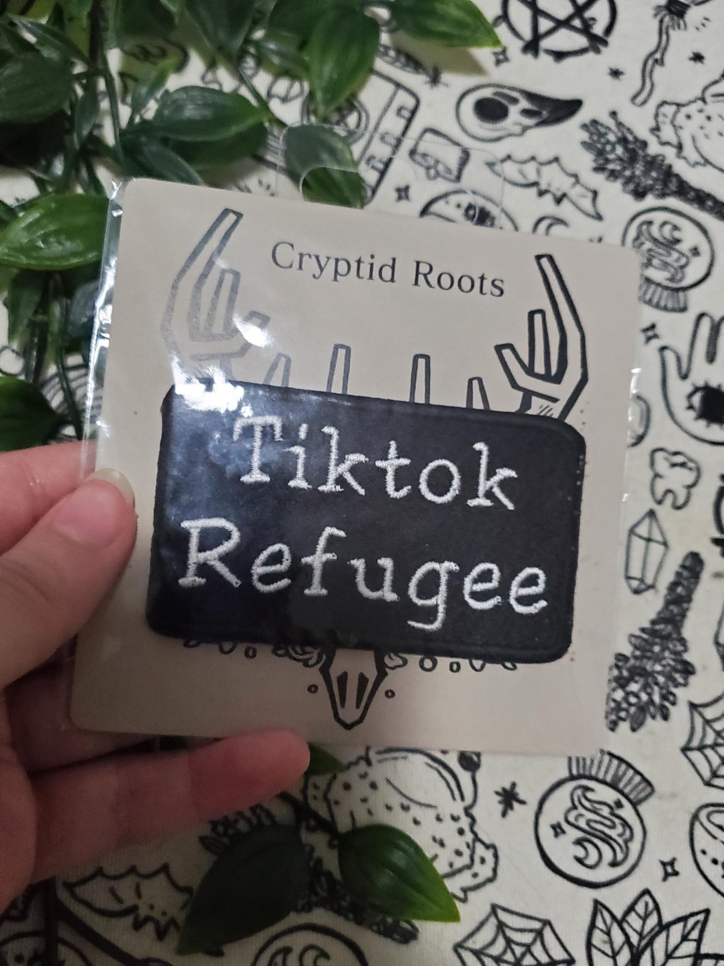 tiktok refugee patch, iron on embroidered patch